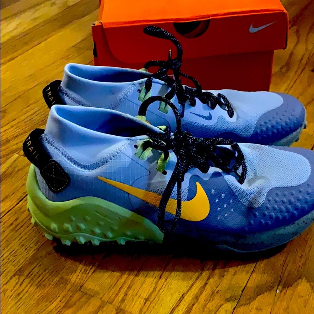 Nike wildhorse 6 barely volt/black-poison Green